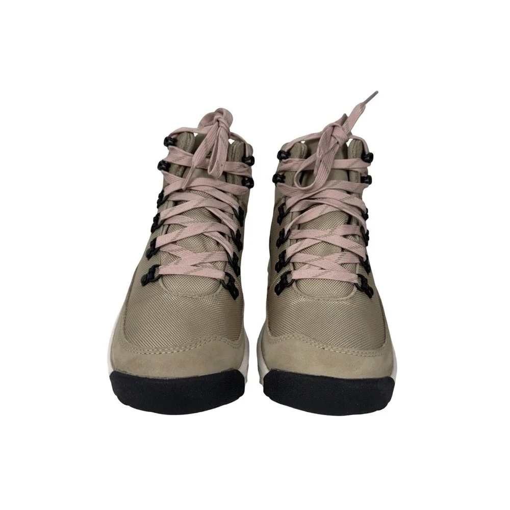 Danner Womens 6 Boots Adrika Hiker Plaza Taupe Tan Hiking Outdoors Leather